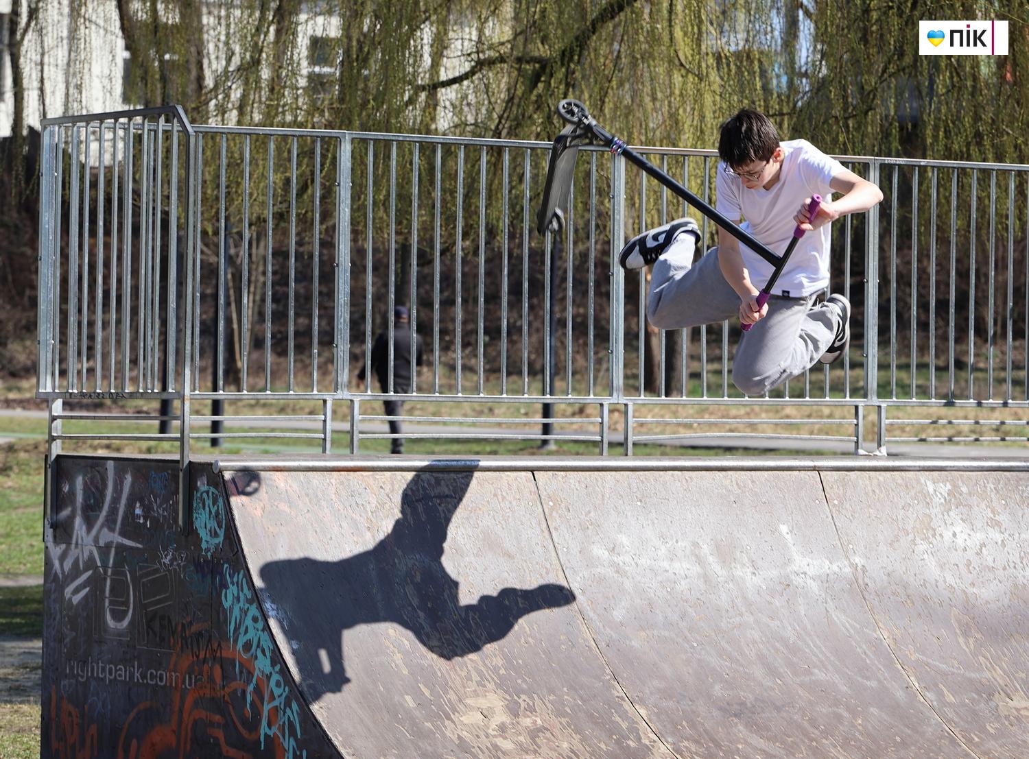 Люди Прикарпаття: дозвілля на міському озері в Івано-Франківську (ФОТО) 18 IMG 8184 resize