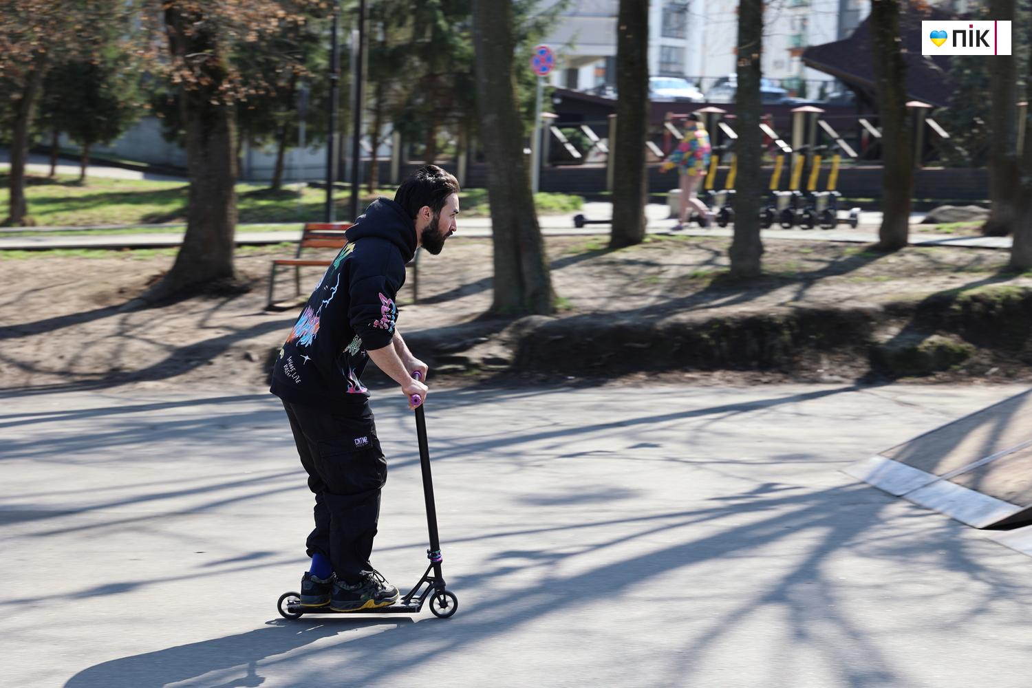 Люди Прикарпаття: дозвілля на міському озері в Івано-Франківську (ФОТО) 11 IMG 8597 resize