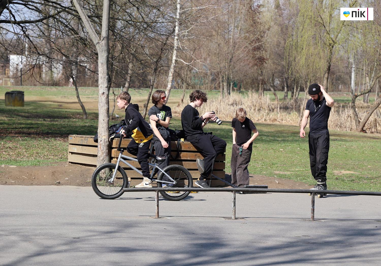 Люди Прикарпаття: дозвілля на міському озері в Івано-Франківську (ФОТО) 3 IMG 8867 resize