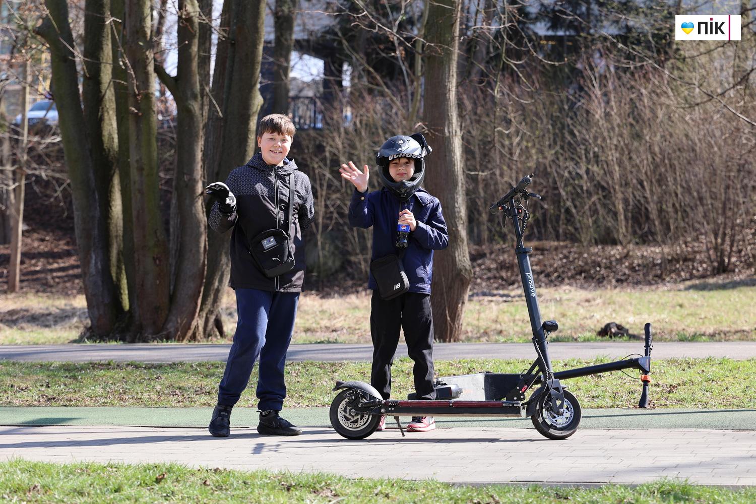 Люди Прикарпаття: дозвілля на міському озері в Івано-Франківську (ФОТО) 34 IMG 8955 resize