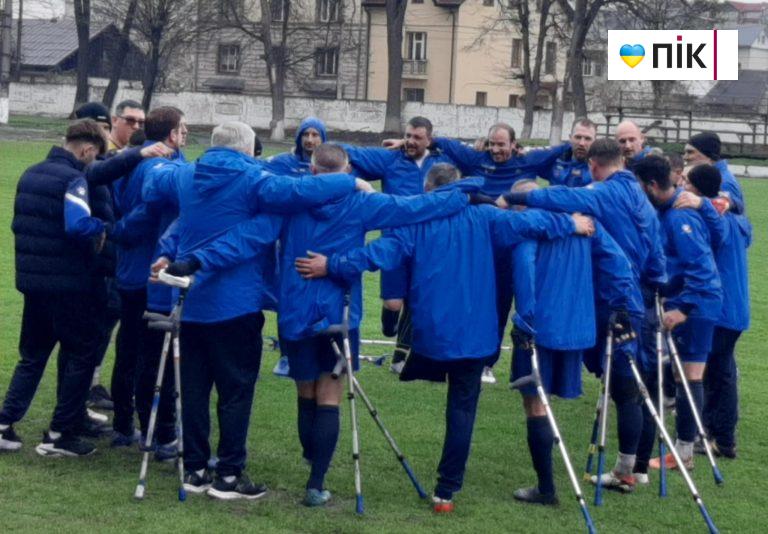 Ампфутбол для ветеранів: як проходить реабілітація спортом (ФОТО) 9 2e16a3b2 d29d 400c bcd4 04b94372b377