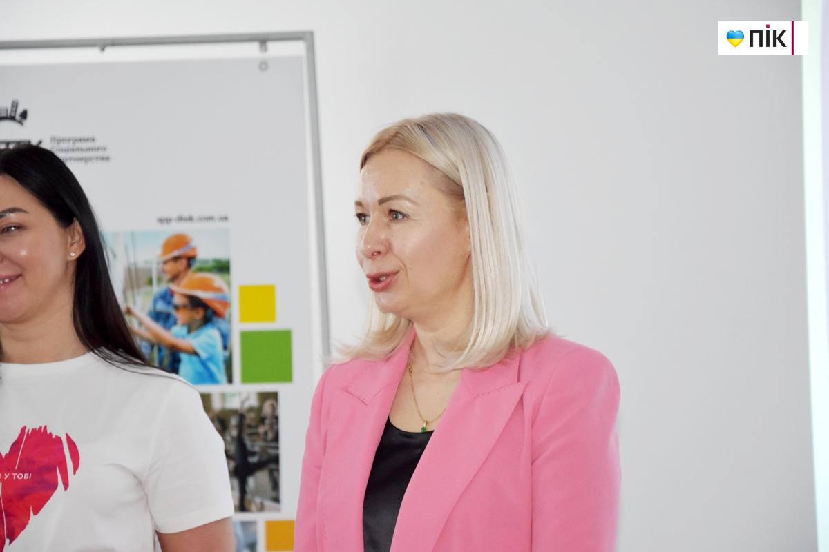 Олена Вінтоняк, народна депутатка України: "Жіноче здоров’я — це про любов до себе" 35 35