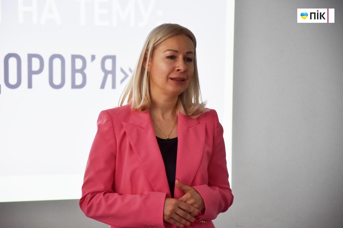 Олена Вінтоняк, народна депутатка України: "Жіноче здоров’я — це про любов до себе" 39 39