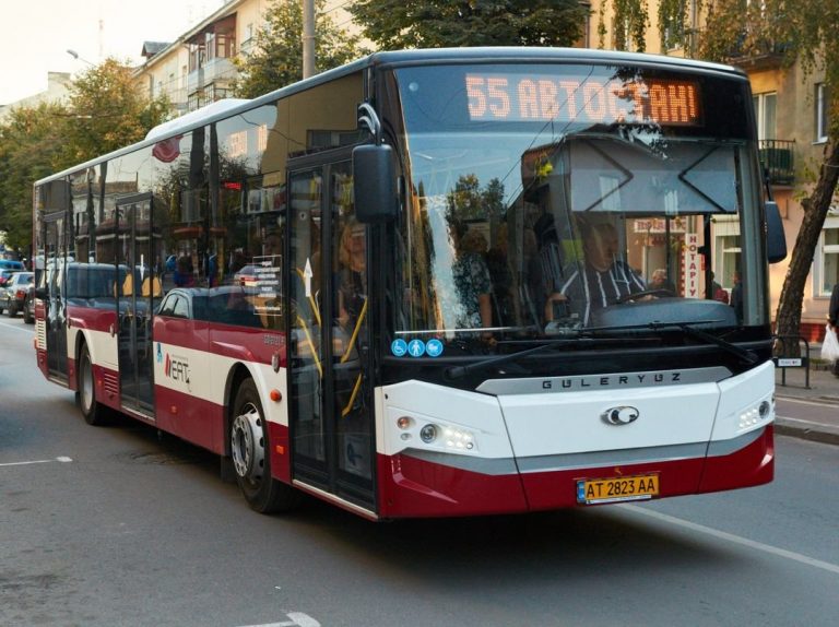 У Франківську курсуватимуть додаткові автобуси до міського кладовища 7 487982121 1258641129165474 383387522247912952 n