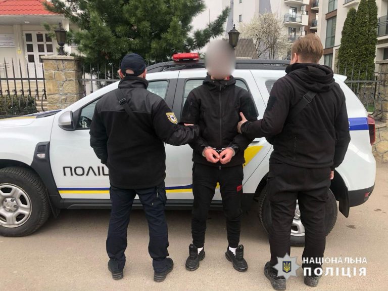 Прикарпатець збував наркотики жителям Надвірнянщини: його судитимуть (ФОТО) 10 Прикарпатець збував наркотики жителям Надвірнянщини: його судитимуть (ФОТО)
