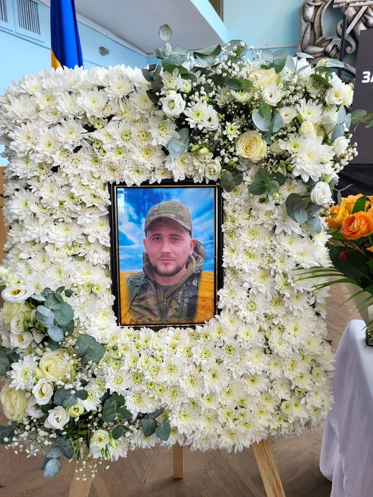 У Бурштині попрощалися із захисником України Андрієм Ковалем (ФОТО) 2 493312237 1002634222055791 214735191812487604 n