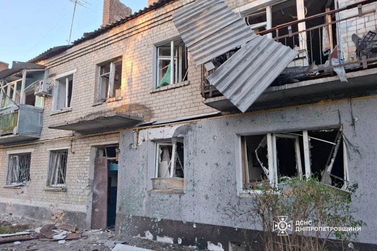 Наслідки нічної атаки росіян по Україні: які регіони постраждали (ФОТО) 9 Наслідки нічної атаки росіян по Україні: які регіони постраждали (ФОТО)