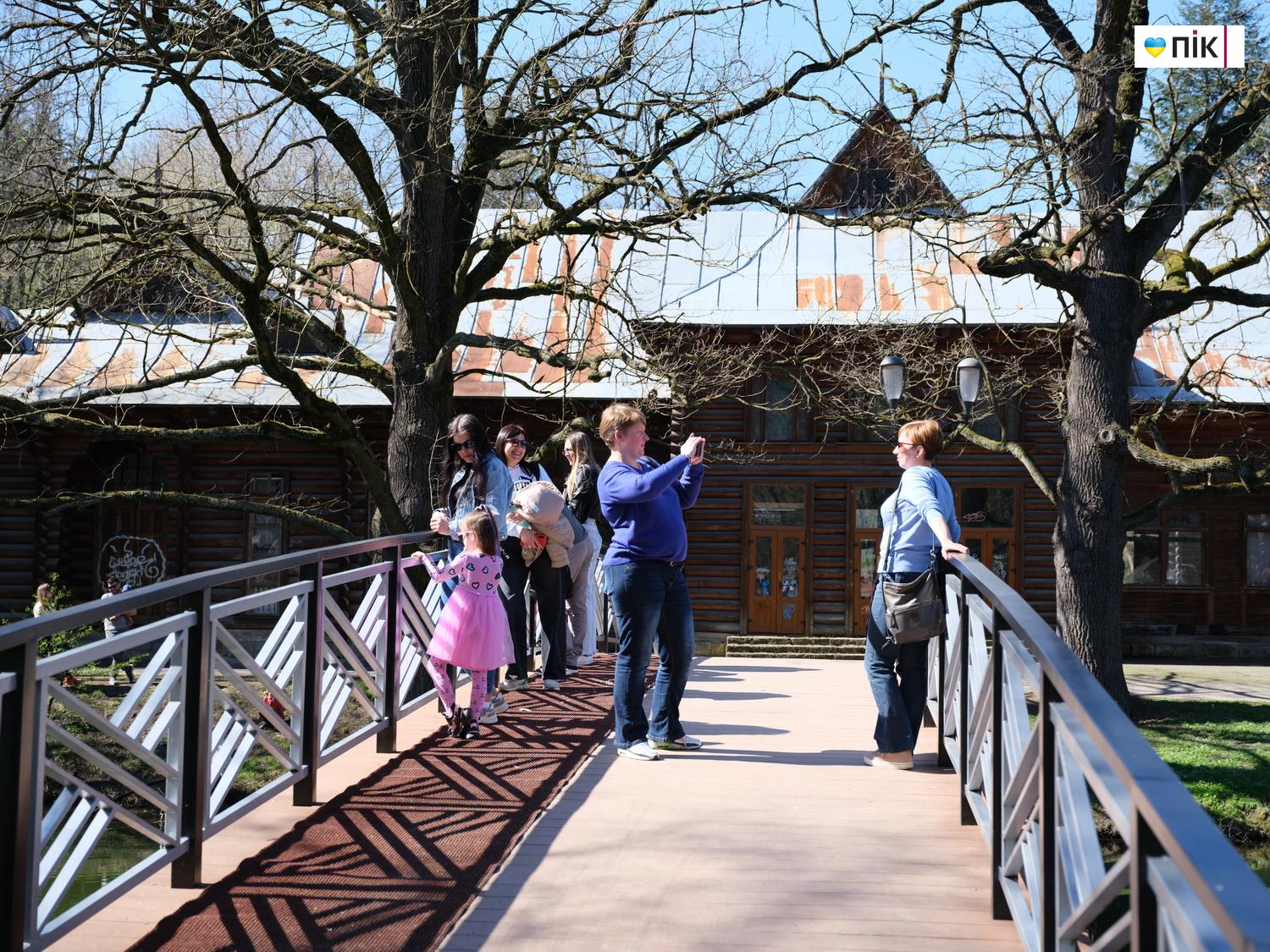 Люди Прикарпаття: весняна краса в Івано-Франківську (ФОТО) 6 DSCF1123 resize