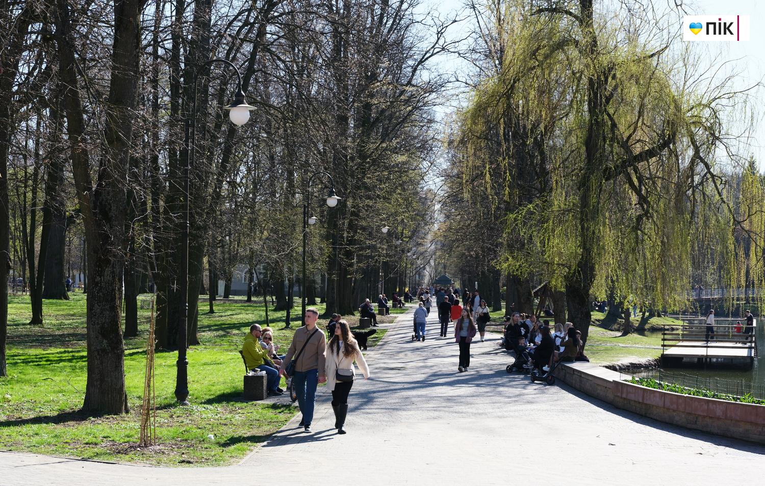 Люди Прикарпаття: весняна краса в Івано-Франківську (ФОТО) 12 DSCF1255 resize