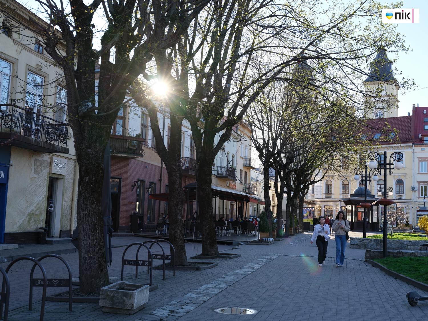 Люди Прикарпаття: весняна краса в Івано-Франківську (ФОТО) 19 DSCF1581 resize