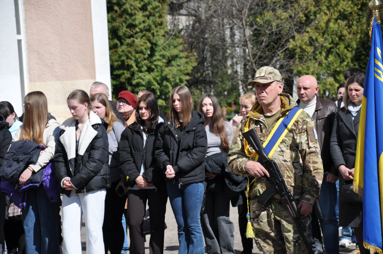 У Богородчанах встановили пам'ятник знак полеглому воїну Василю Цюпі (ФОТО) 4 DSC 0092 1536x1020 1