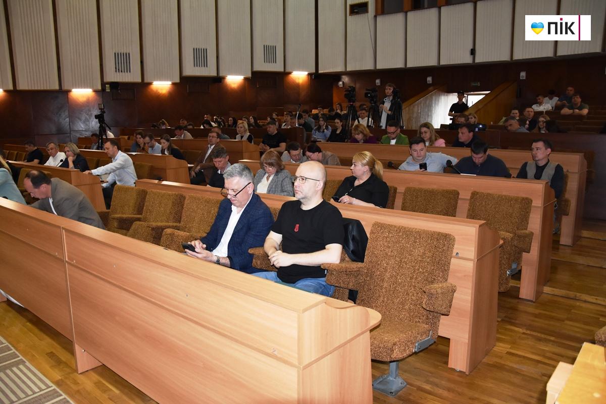 Сесія багата на підтримку військових: за що голосували франківські депутати (ФОТО) 6 DSC 0697