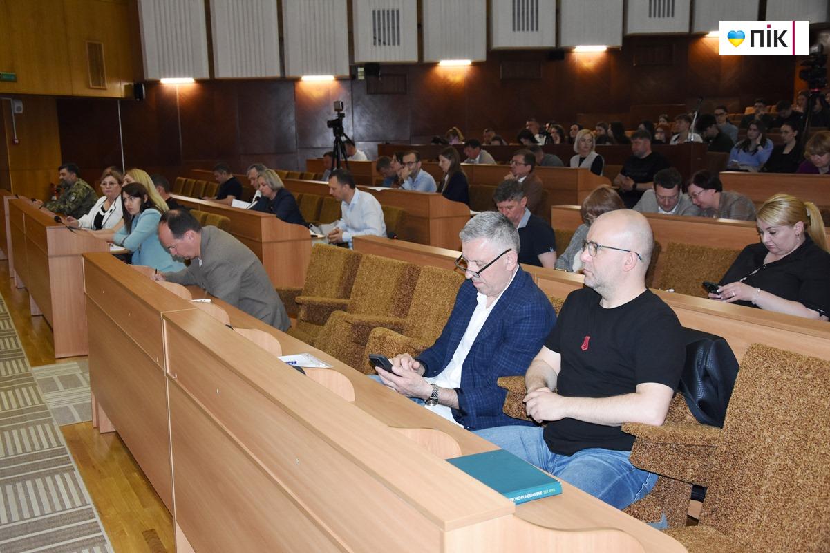 Сесія багата на підтримку військових: за що голосували франківські депутати (ФОТО) 7 DSC 0699