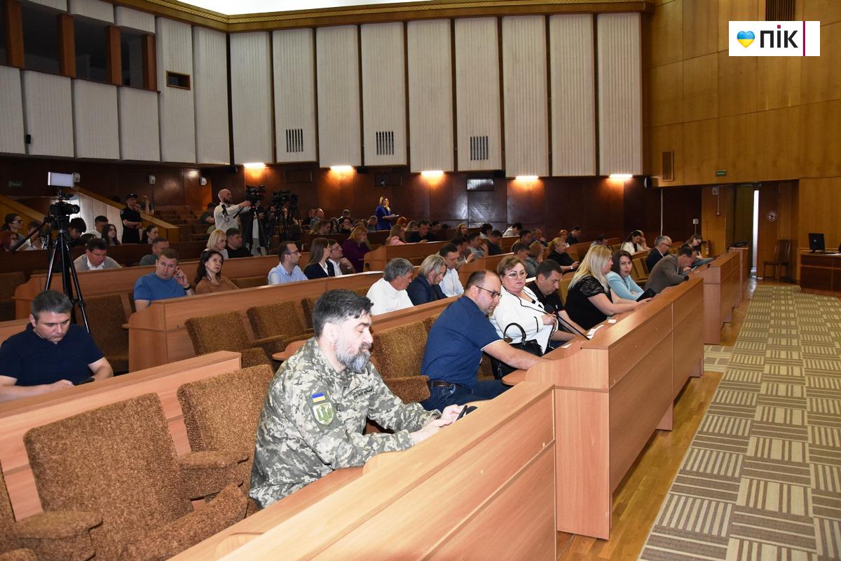 Сесія багата на підтримку військових: за що голосували франківські депутати (ФОТО) 12 DSC 0707