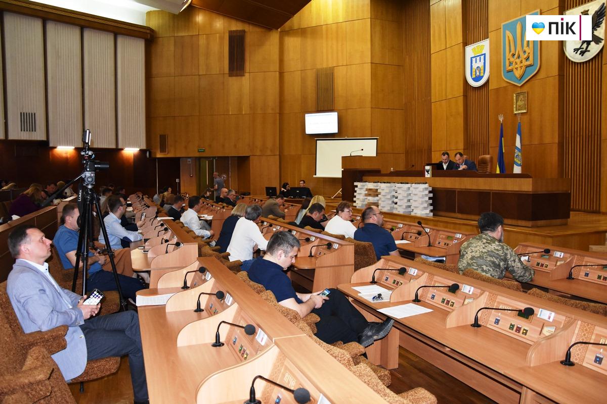 Сесія багата на підтримку військових: за що голосували франківські депутати (ФОТО) 13 DSC 0709