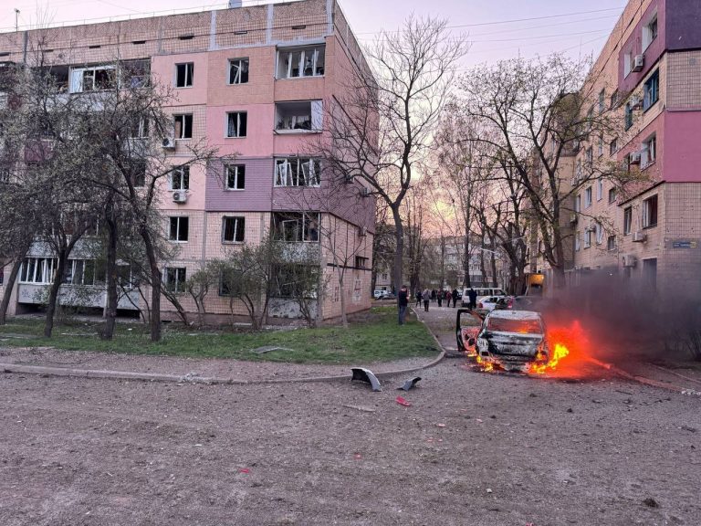 Ворог атакував Кривий Ріг: є загиблі та поранені (ФОТО) 6 IMG 20250404 201748 991