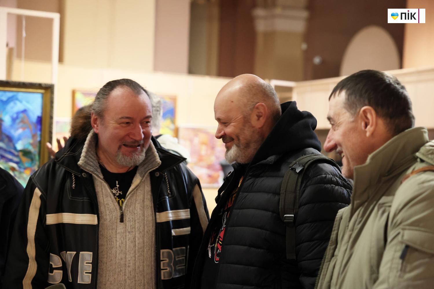 "Своєрідне": у Франківську відкрилася виставка Володимира Сандюка (ФОТО) 22 IMG 3558 resize