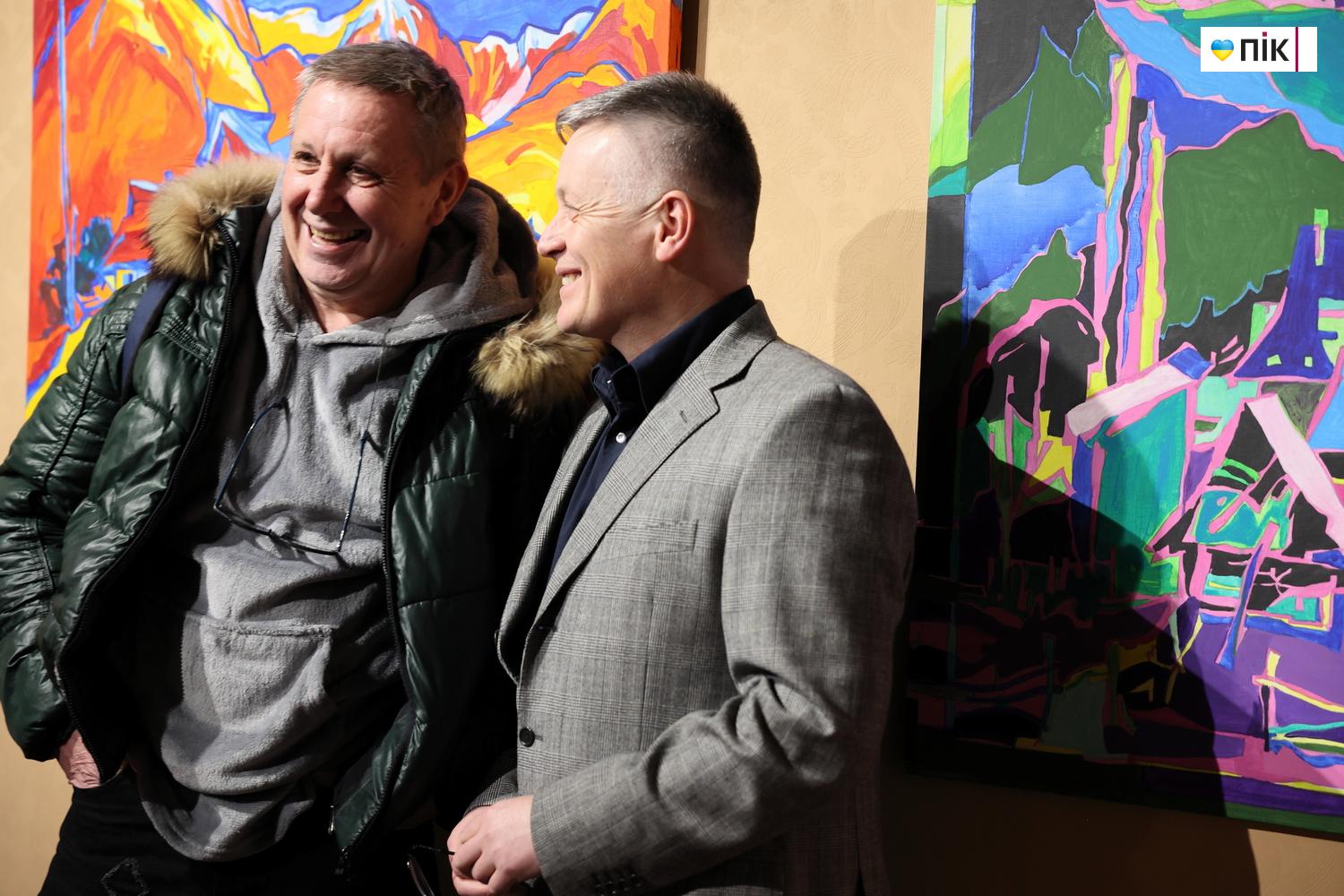 "Своєрідне": у Франківську відкрилася виставка Володимира Сандюка (ФОТО) 34 IMG 3712 resize