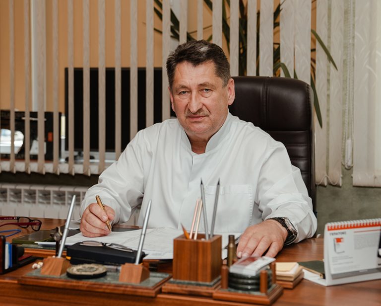 Скільки за рік заробив очільник Франківської ЦМКЛ Тарас Масляк