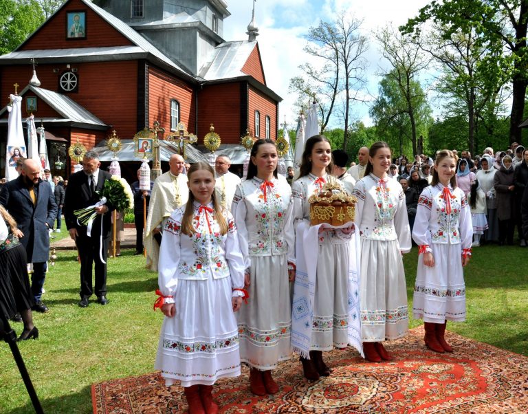 На Богородчанщині відзначили 135-річчя церкви Святого Миколая у селі Глибівка (ФОТО)
