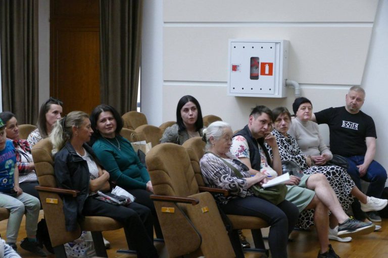 У Калуші створюють «Алею віри та надії» з світлинами полонених та безвісти зниклих воїнів