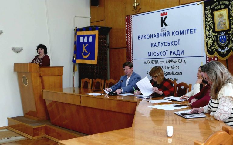 У Калуській громаді священники закликатимуть стерилізувати собак та котів