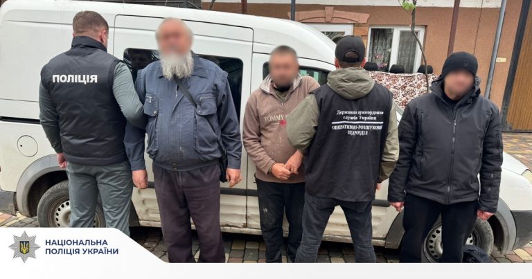 На Закарпатті священник та диякон переправляли "ухилянтів" за кордон (ФОТО) 12 496029581 1134732915356820 590304971629028632 n
