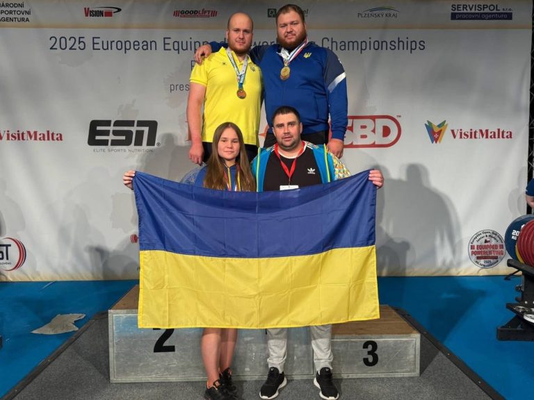 Франківські пауерліфтери здобули золоті та срібні медалі на чемпіонаті Європи (ФОТО) 4 497449899 1018818753697155 4225288351566219310 n