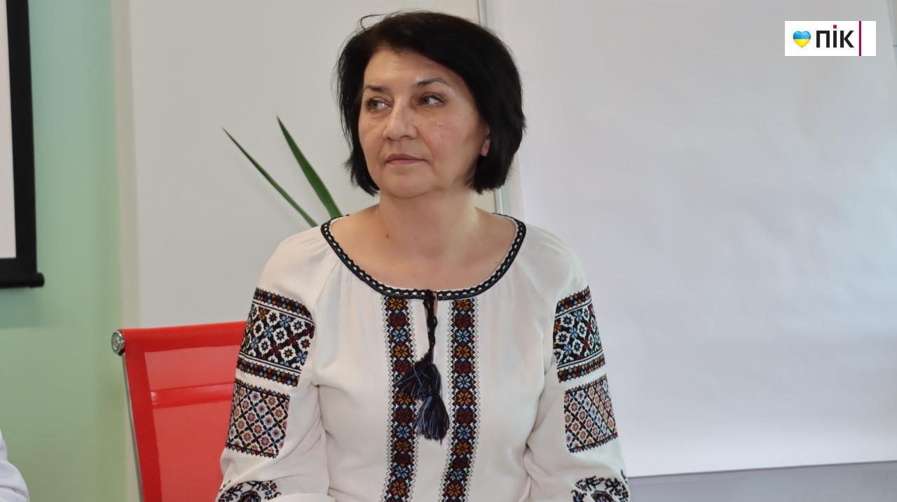 У центрі – дитина: у Франківську відбувся форум «Жінки-лідерки за права дітей: реформа, що змінює життя» (ФОТО) 3 5276129038806676575