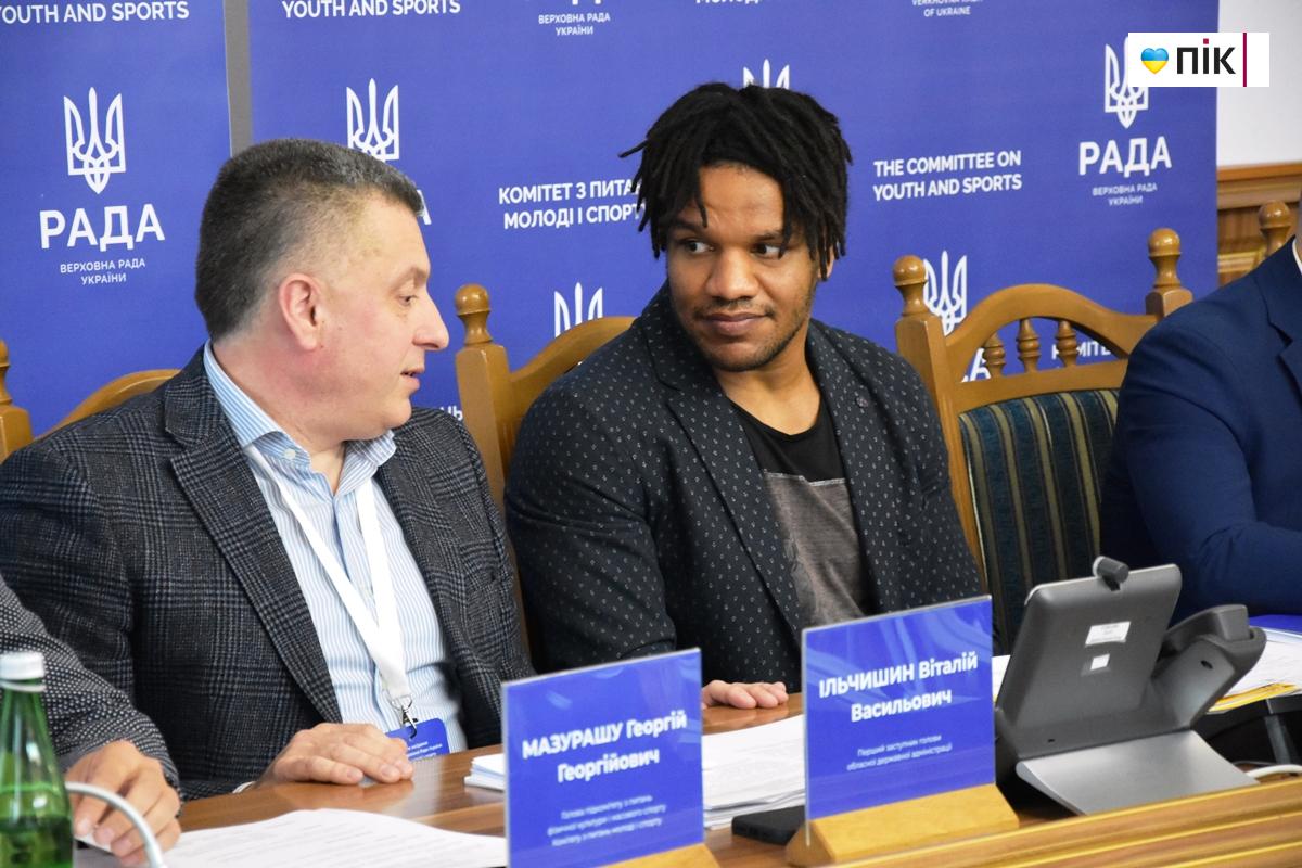 У Франківську відбулося виїзне засідання Комітету ВР з питань молоді і спорту (ФОТО) 9 DSC 0167