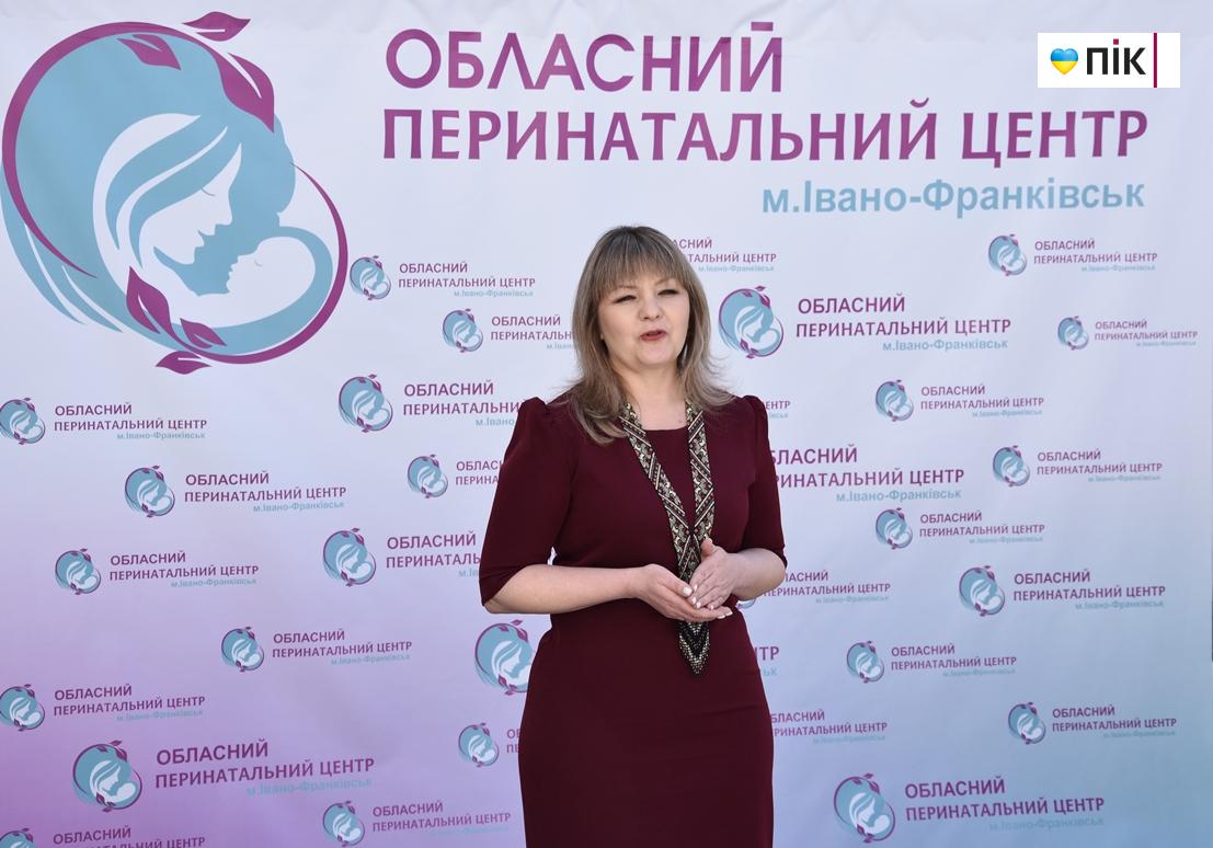 "Родзинка" для породіль та немовлят: у Франківському обласному перинатальному центрі відкрили терасу (ФОТО) 14 DSC 0751