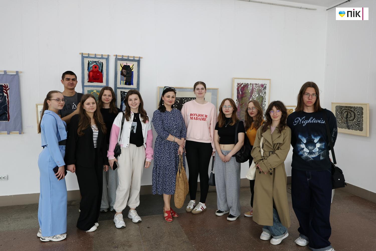 Люди Прикарпаття: на відкритті виставки «Щоденник південних садів» (ФОТО) 17 G71A0002 resize