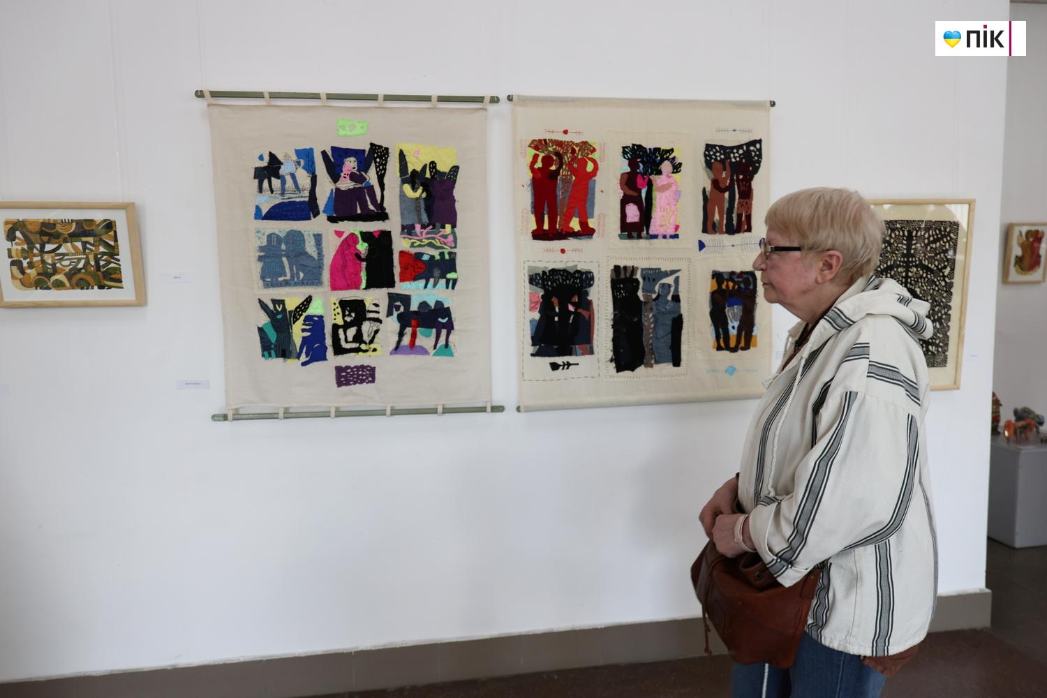 Люди Прикарпаття: на відкритті виставки «Щоденник південних садів» (ФОТО) 19 G71A0029 resize