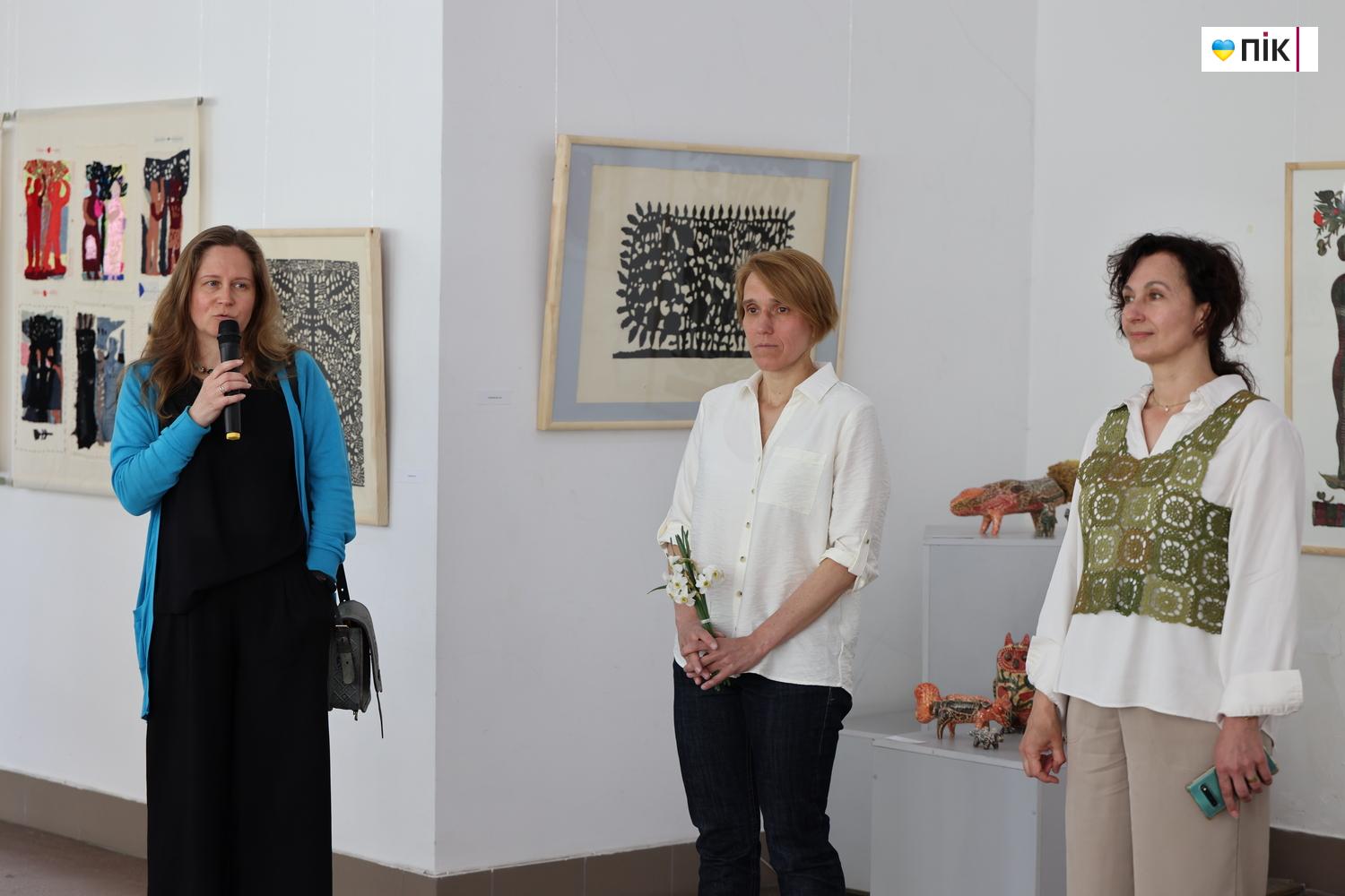 Люди Прикарпаття: на відкритті виставки «Щоденник південних садів» (ФОТО) 8 G71A0042 resize