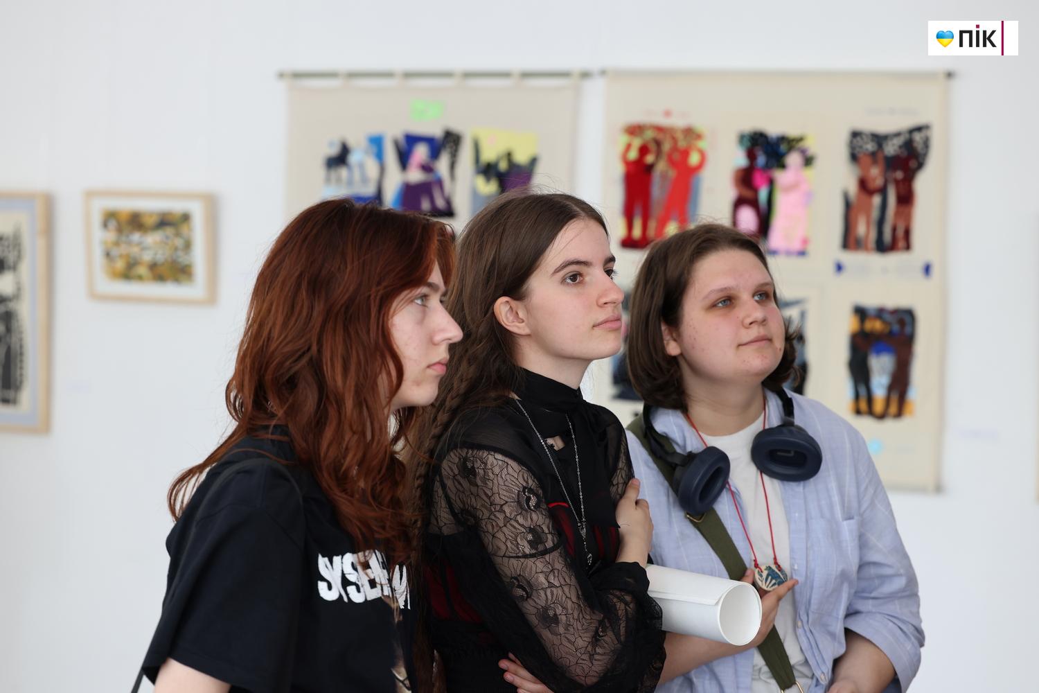 Люди Прикарпаття: на відкритті виставки «Щоденник південних садів» (ФОТО) 12 G71A0068 resize