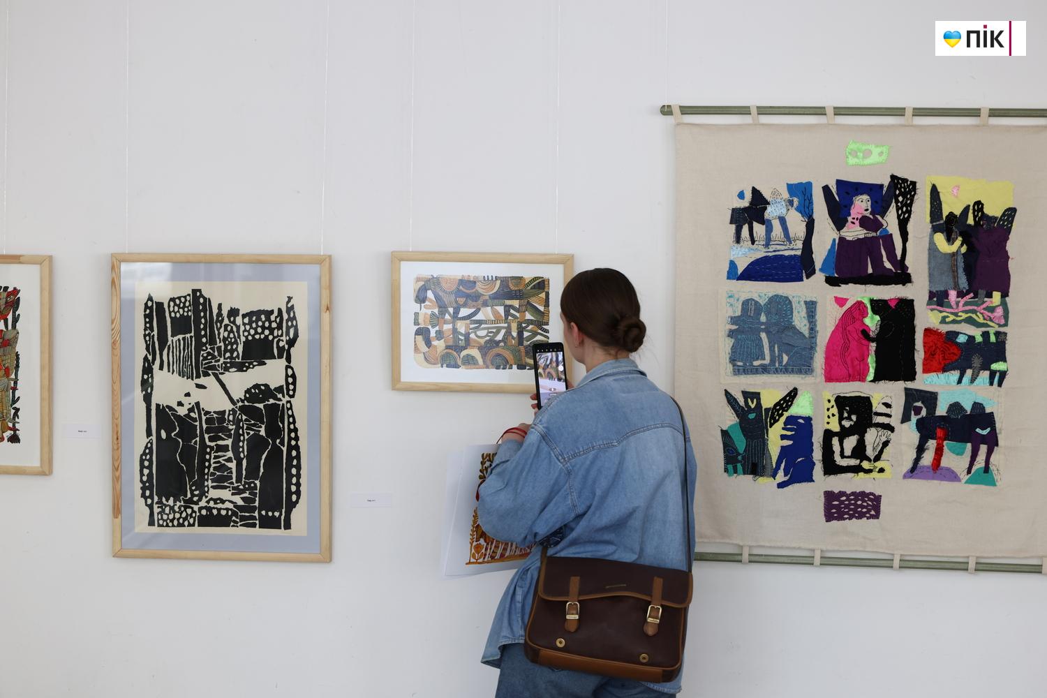 Люди Прикарпаття: на відкритті виставки «Щоденник південних садів» (ФОТО) 13 G71A0069 resize