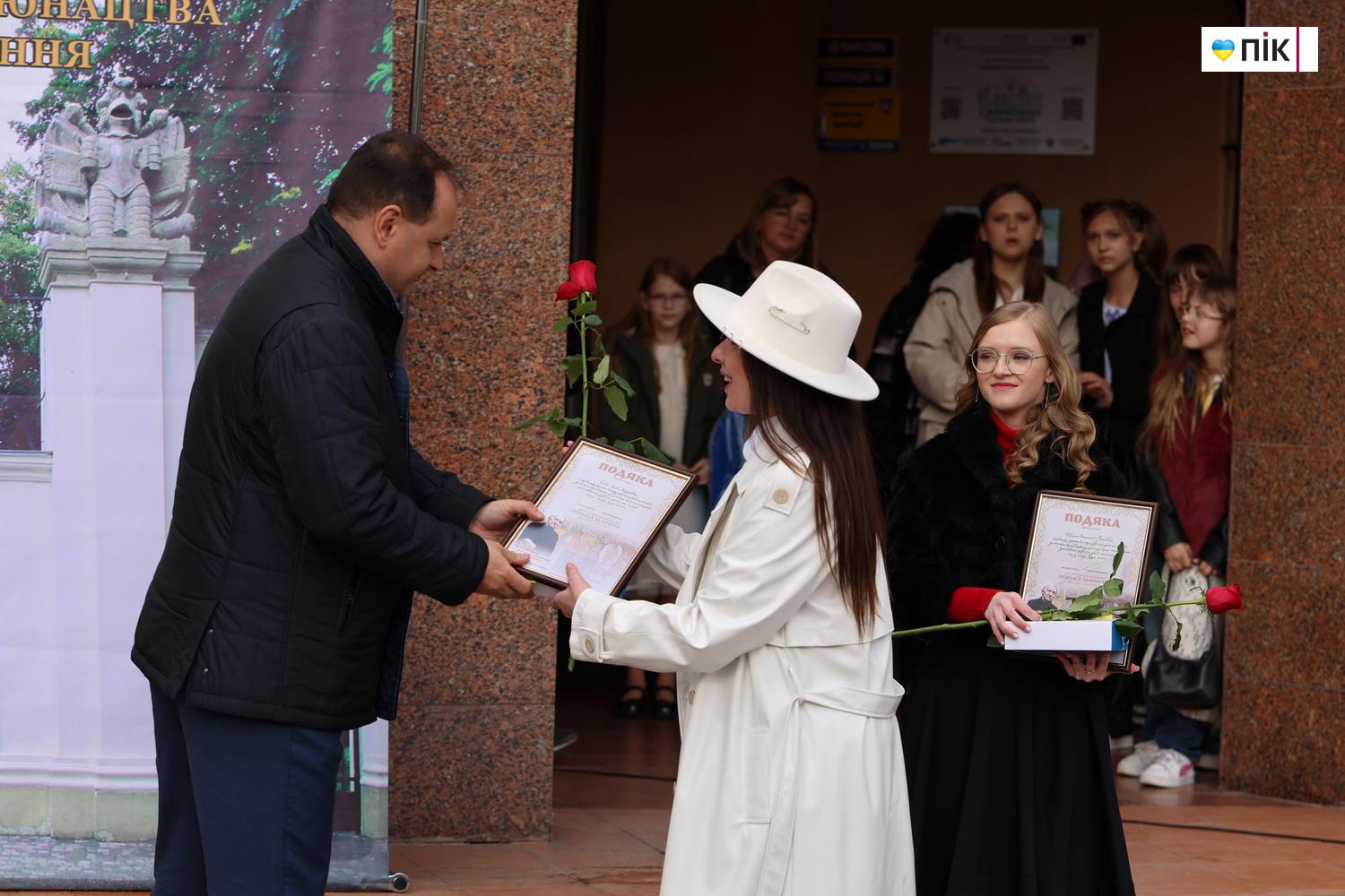 Люди Прикарпаття: цвіт талантів Івано-Франківська (ФОТО) 3 G71A0494 resize