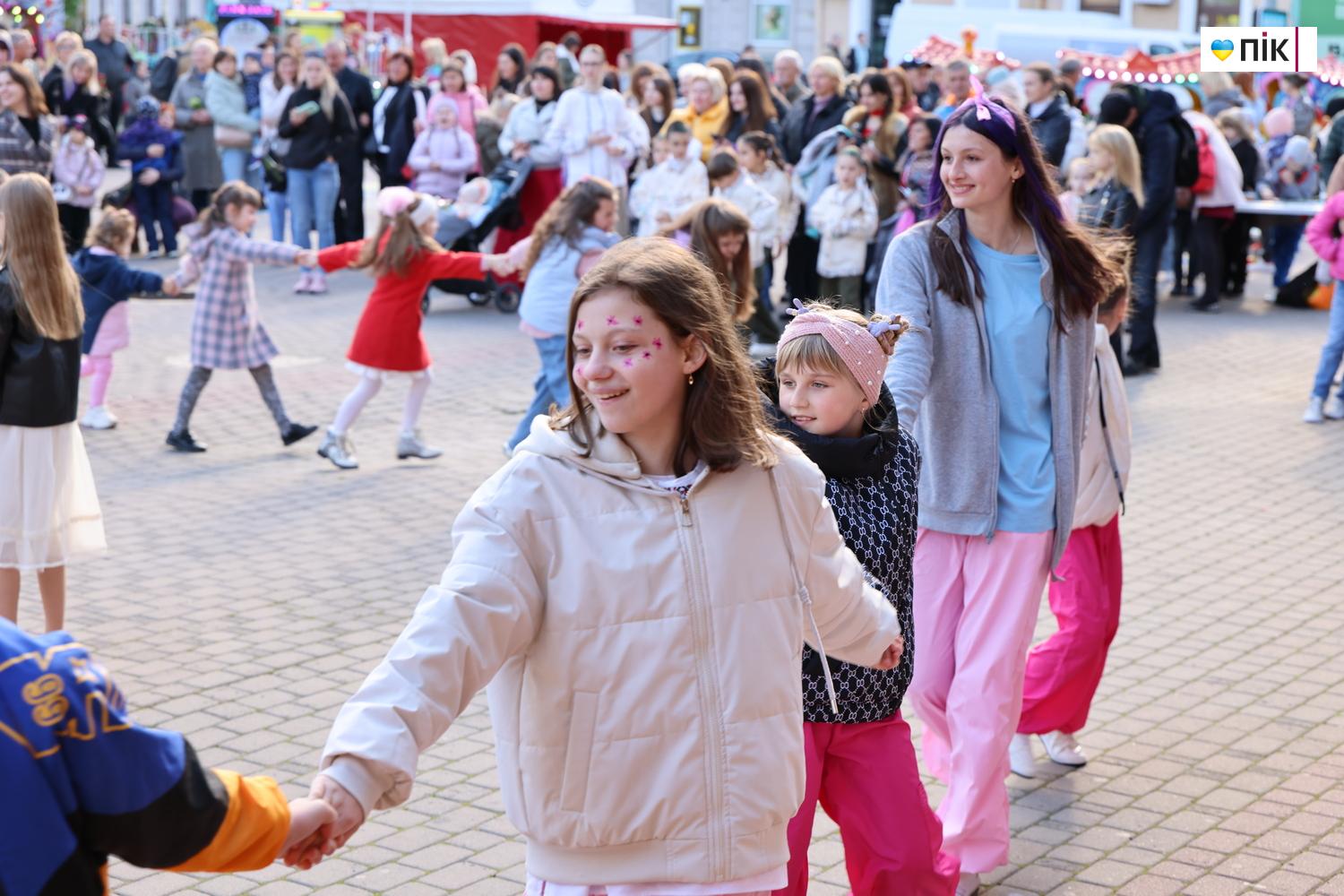 Люди Прикарпаття: цвіт талантів Івано-Франківська (ФОТО) 40 G71A2542 resize