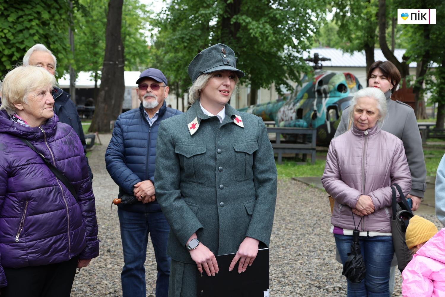 "Усусуси у шпиталю": у Франківську показали екскурсію-реконструкцію 1915 року (ФОТО) 2 G71A5810 resize
