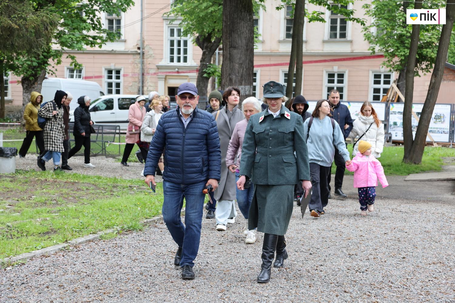"Усусуси у шпиталю": у Франківську показали екскурсію-реконструкцію 1915 року (ФОТО) 3 G71A5829 resize