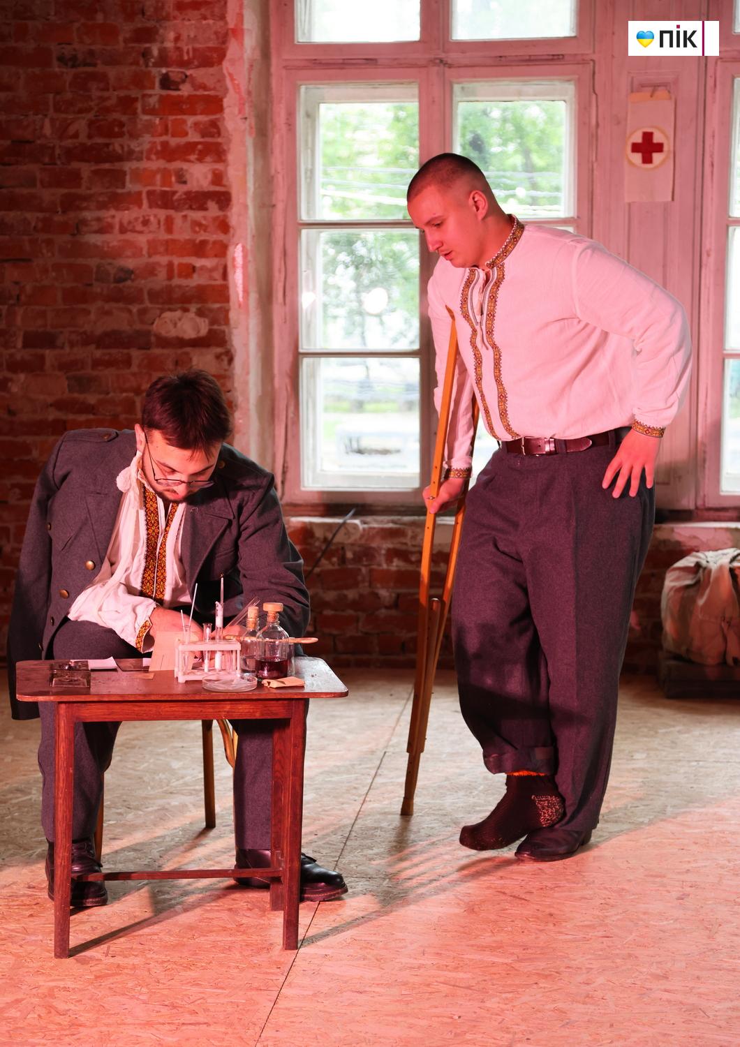 "Усусуси у шпиталю": у Франківську показали екскурсію-реконструкцію 1915 року (ФОТО) 13 G71A6547 resize