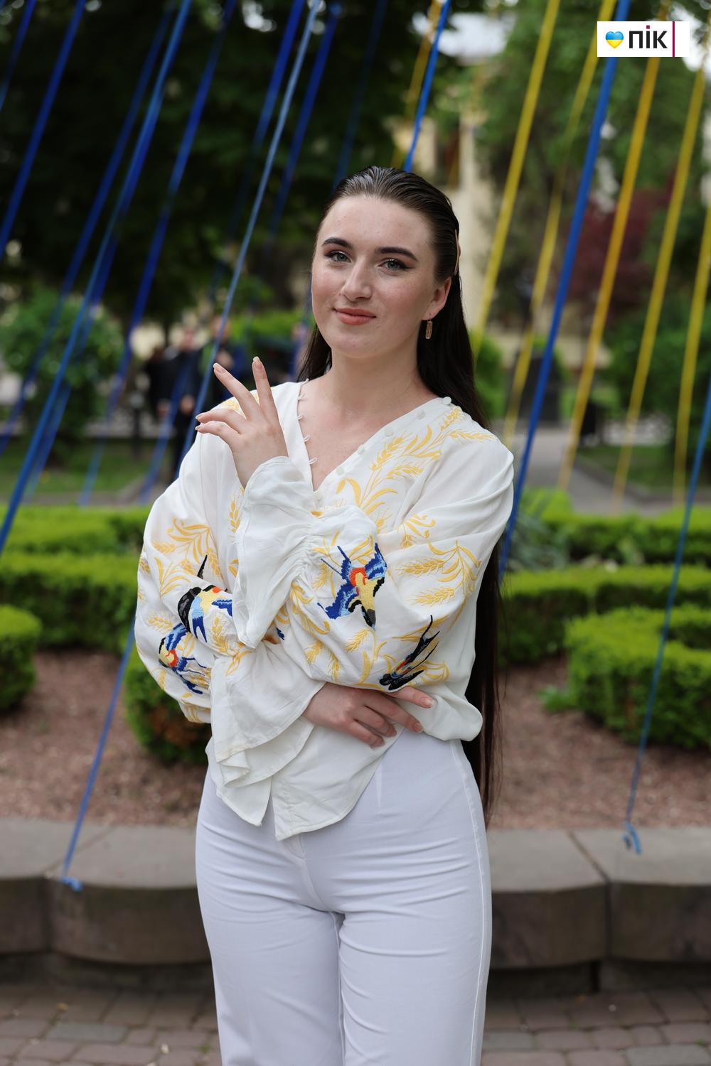 Люди Прикарпаття: День вишиванки в Івано-Франківську (ФОТО) 9 G71A8597 resize