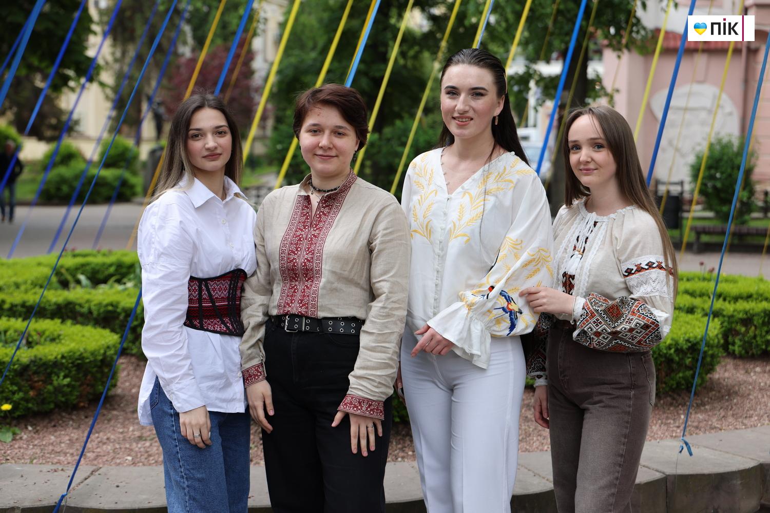 Люди Прикарпаття: День вишиванки в Івано-Франківську (ФОТО) 7 G71A8783 resize