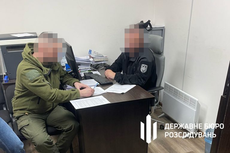 Судитимуть начальника військової частини з Івано-Франківська: що він скоїв (ФОТО) 13 dbr vikrilo vijskovogo posadovcya yakij dozvoliv soldatu ponad rik ne zyavlyatisya na sluzhbu ale otrimuvati viplati 2