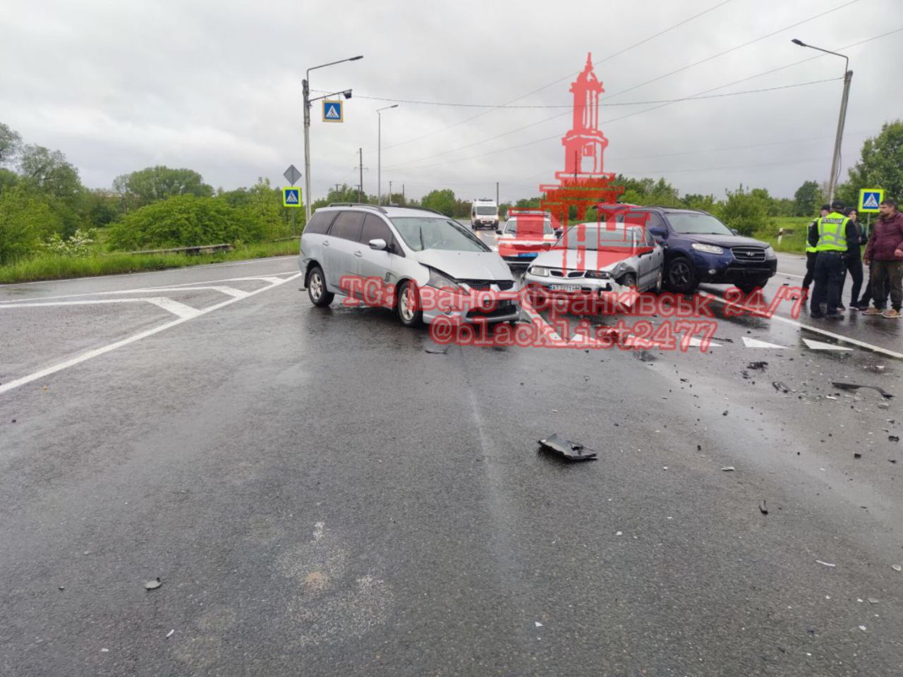 На Прикарпатті сталася масштабна ДТП (ФОТО) 1 photo 2025 05 15 19 16 53
