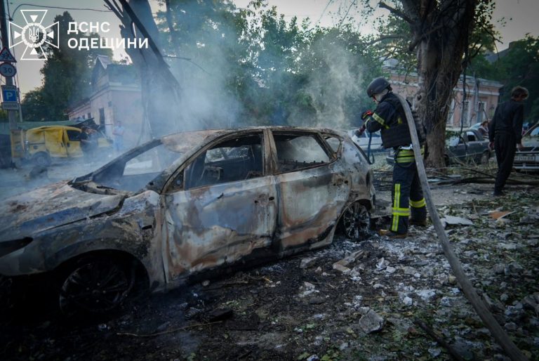 Росіяни завдали удару по Одесі: під завалами можуть бути люди (ФОТО, ВІДЕО) 12 493935005 1147048600796361 457512566966524506 n
