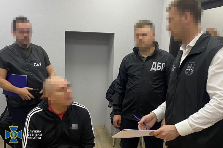 Чинному нардепу оголосили нову підозру у держзраді — СБУ та ДБР (ФОТО) 3 Чинному нардепу оголосили нову підозру у держзраді — СБУ та ДБР (ФОТО)