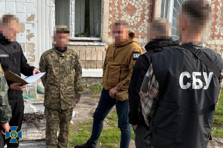 СБУ та ДБР викрили військовослужбовця, який працював на російські спецслужби 11 507127313 1087217213505188 4573044738385509340 n
