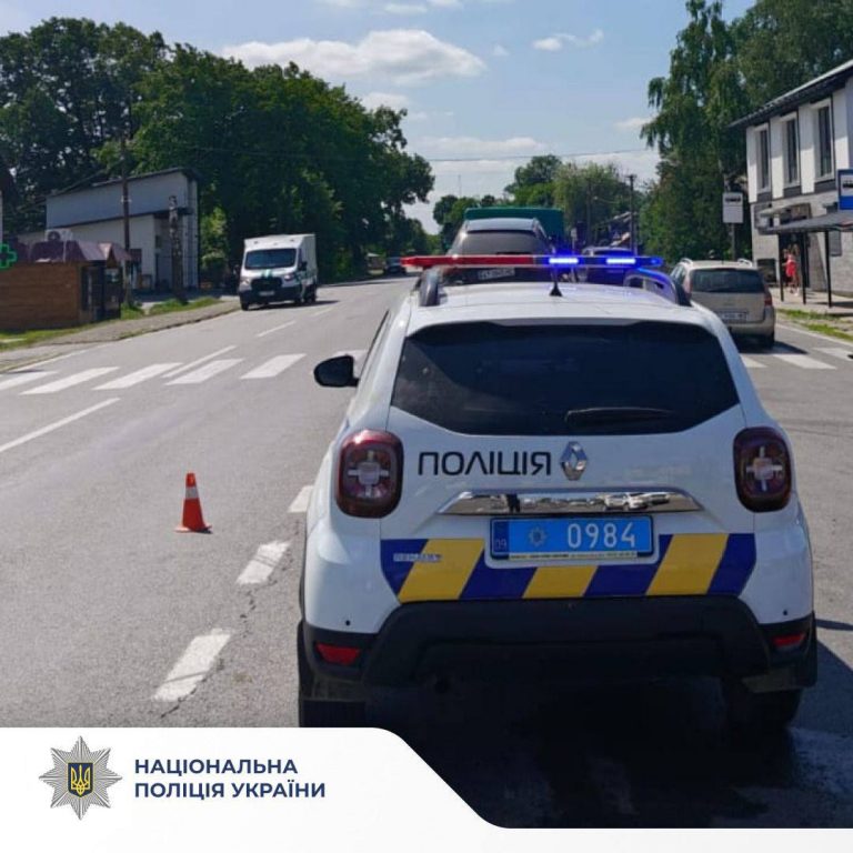 На Калущині зіткнулися одразу чотири автівки (ФОТО) 5 508168867 122133003764773237 1002688293784355358 n