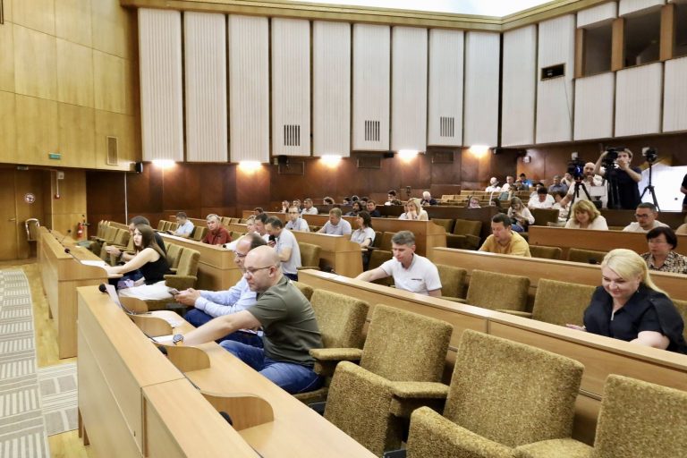 Франківські депутати - проти абортів в Україні: звернулися до центральної влади (ФОТО) 9 514031754 1166431435526339 8760172384721284524 n
